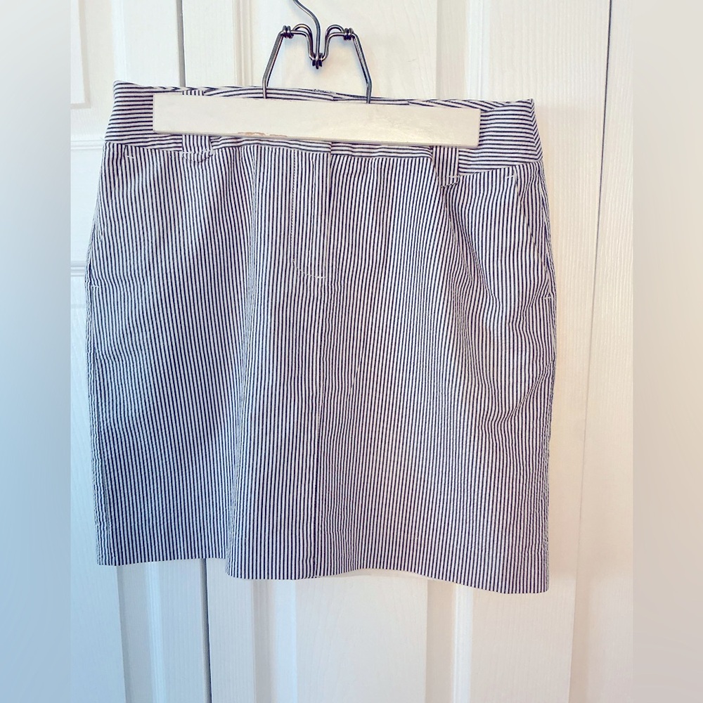 LOFT Gray and White Mini Pencil Skirt - Picture 4 of 11
